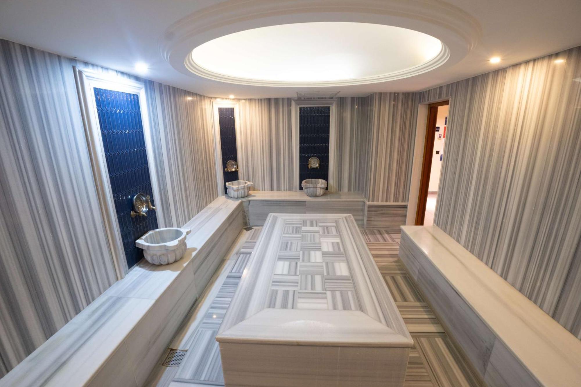 Park Inn By Radisson Yalova City Center Bagian luar foto